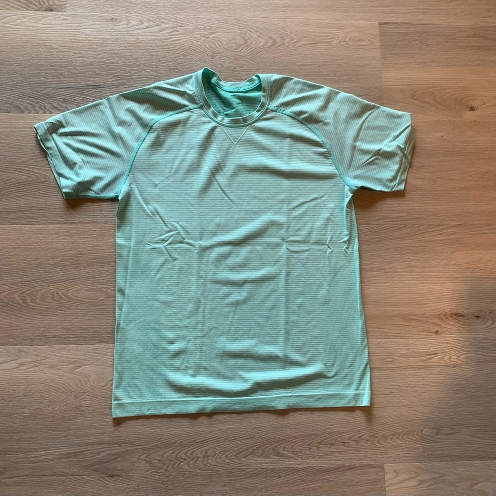 lululemon athletica Metal Vent Tech Short-Sleeve Shirt